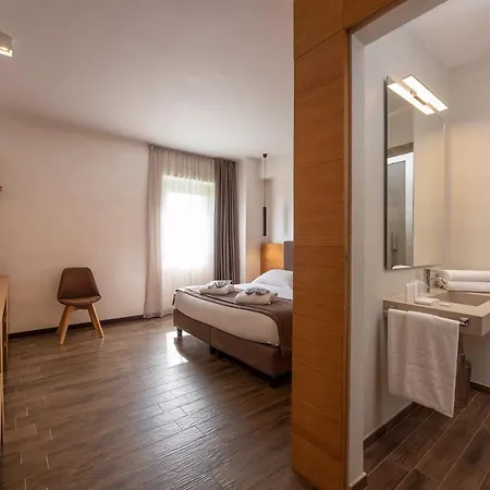 Hotel Sport Village &