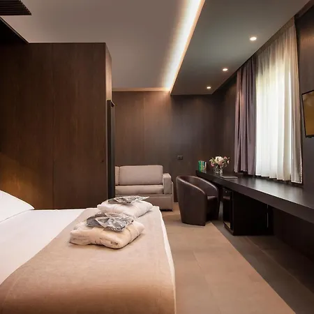 Sport Village & Hotel 4*