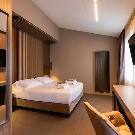 Sport Village & Отель 4*