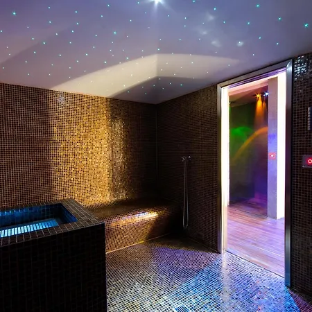 Sport Village & 4* Castel Di Sangro