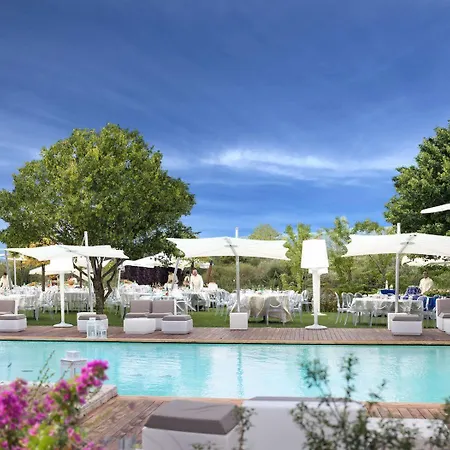 Hotel Sport Village & 4*