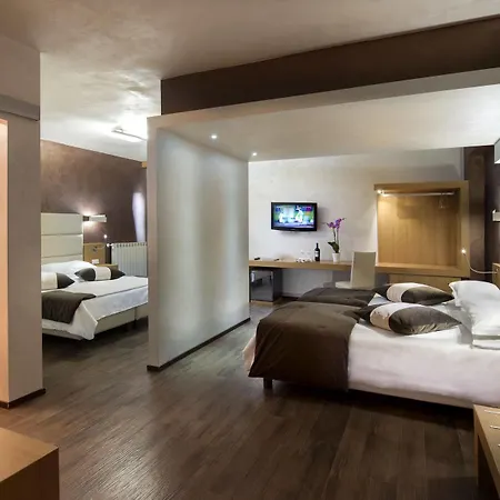 Hotel Sport Village & Castel Di Sangro