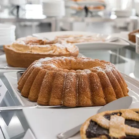 Sport Village & Hotel 4*