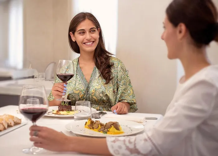 Отель Sport Village & Кастель-ди-Сангро